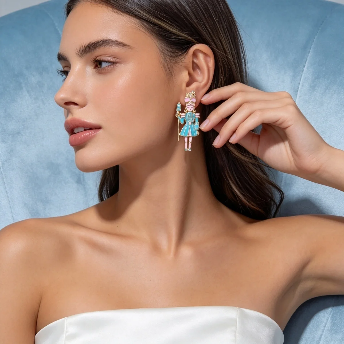 Kreative Krücken-Halter-Ohrringe mit Krönen-Nussknacker-Motiv für Damen, Weihnachtsmützen-Soldaten-Ohrringe, Neujahrsparty-Schmuck – Detail 14