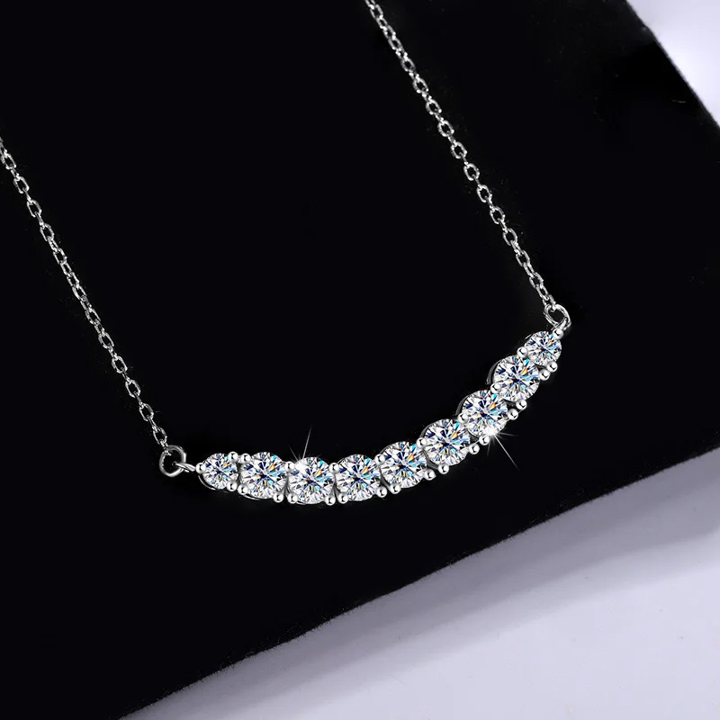 

2.4cttw D Color Moissanite Diamond Smile Pendant Necklace for Women 925 Sterling Silver Fine Jewelry White Gold Plated Pass Test