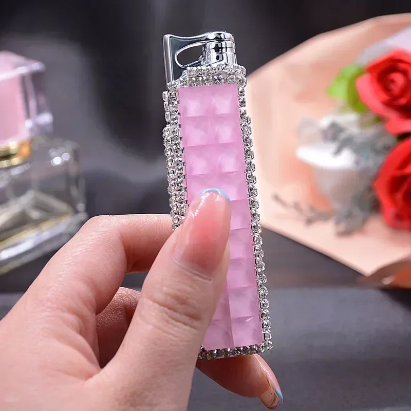 New Diamond Inflatable Lighter Turbo Jet Metal Outdoor Windproof Red Flame Lighter Women\'s Smoking Gift