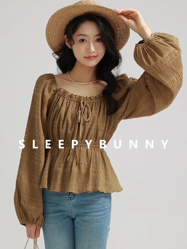 Women Hong Kong Style Early Spring Lantern Sleeve Shirt 2025 Square Neck Waist-Cinched Pleated Blouse Casual Chic Sweet Top