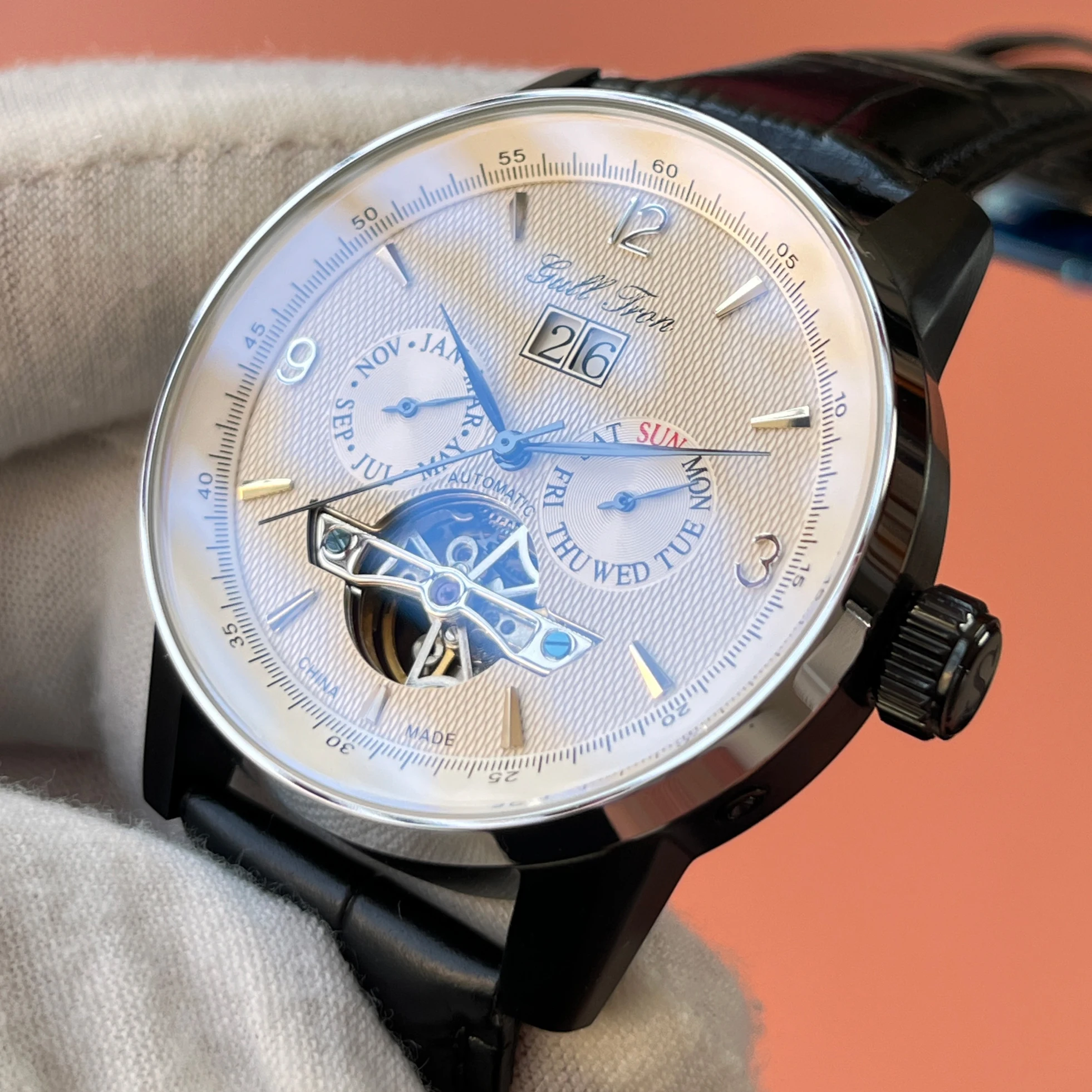 نورس ترون ساعة أوتوماتيكية للرجال 43 مللي متر ساعة اليد الميكانيكية الهيكل العظمي متعددة الطلب الياقوت مرآة شهر أسبوع تاريخ ST25