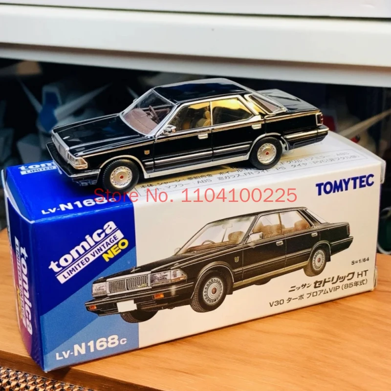 

In Stock TAKARA TOMY TOMYTEC 1/64 LV-N168C Nissan Cedric HT V30 Spot Goods Model Car Collect Edition Alloy Die Casting Toy Car