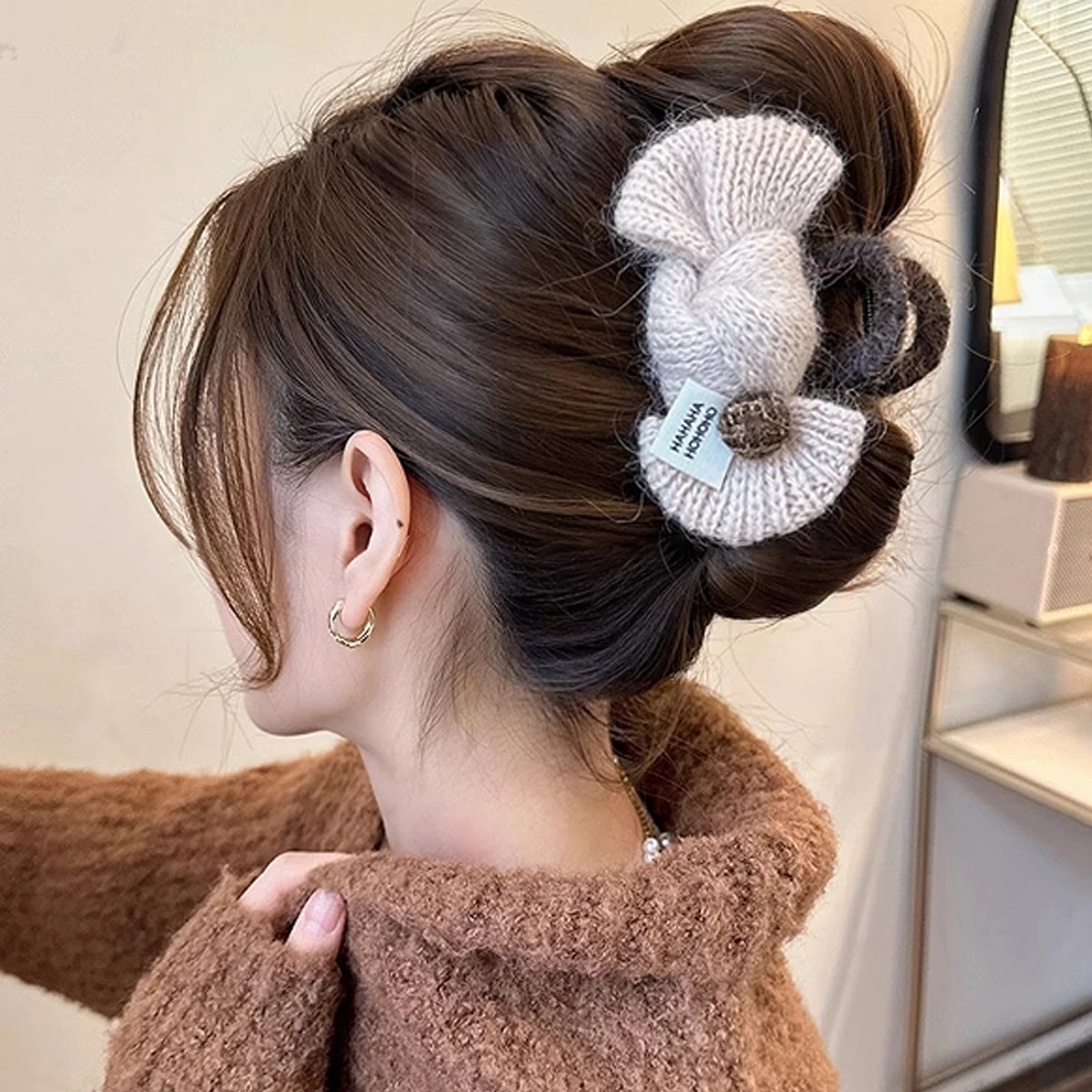 1 clip di squalo con fiocco in filato di medie dimensioni dolce e carino, fermaglio per capelli elegante autunno e inverno per donna, adatto per l'uso quotidiano