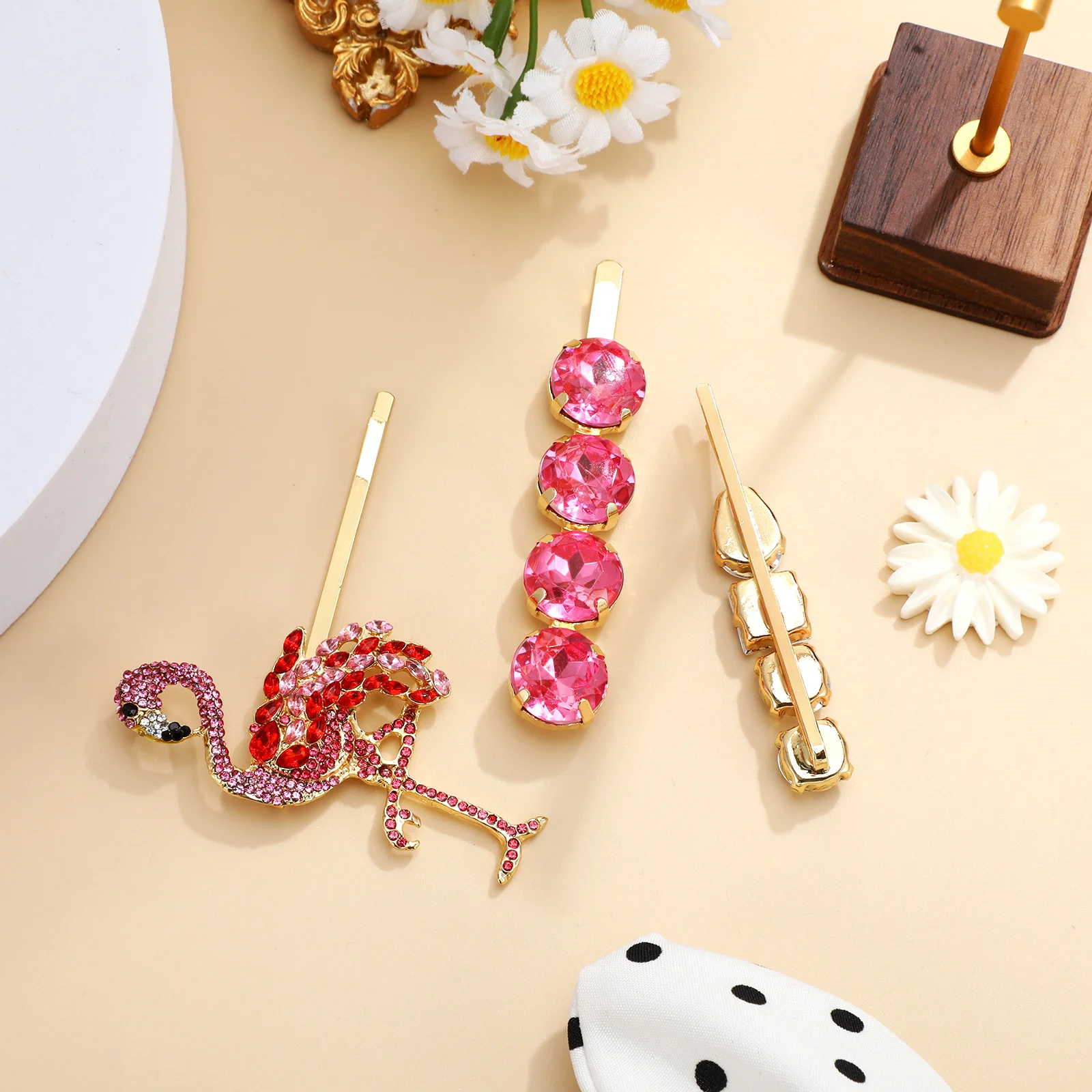 

3pcs Flamingo Hair Clips Set Rhinestone Decorative Bobby Pins Women Acrylic Barrettes Stylish Daily Party Accessories Hair
