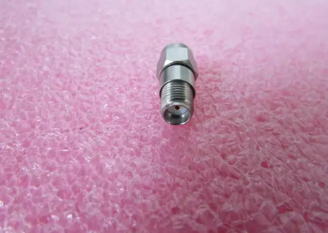 

XMA 2082-6340-03 3 дБ, 18 ГГц, 2 Вт, SMA, коаксиальный фиксированный ВЧ-аттенюатор