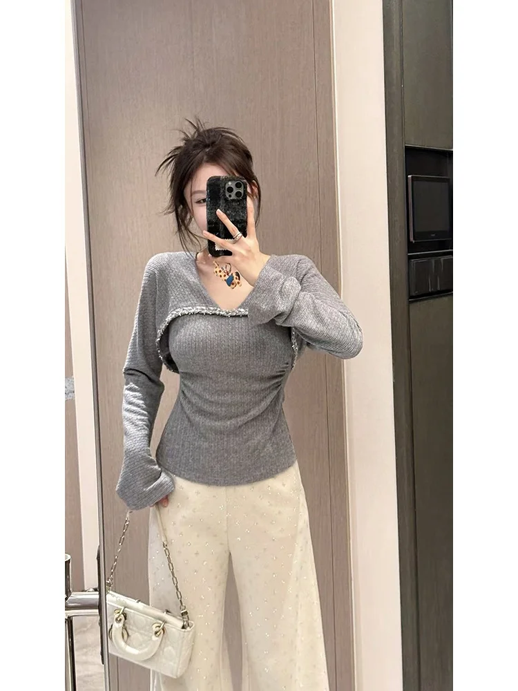 

Женский модный вязаный топ Wang Diding Modern Tone с вертикальными полосками, имитация двухслойности, осенне-зимняя коллекция