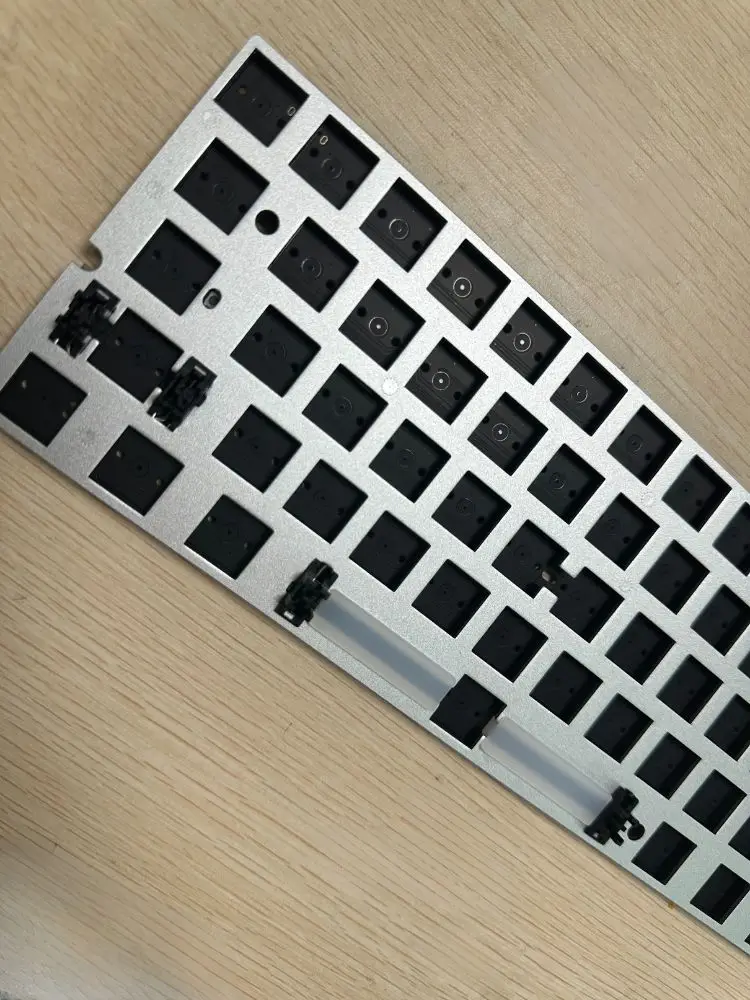 Imagem -04 - Rolling Keyboard Inner Container Pcb Gaming Keyboard rt Ajustável Rgb Hot Swap Acessórios de Teclado Personalizado Presentes Teamwolf-raven61