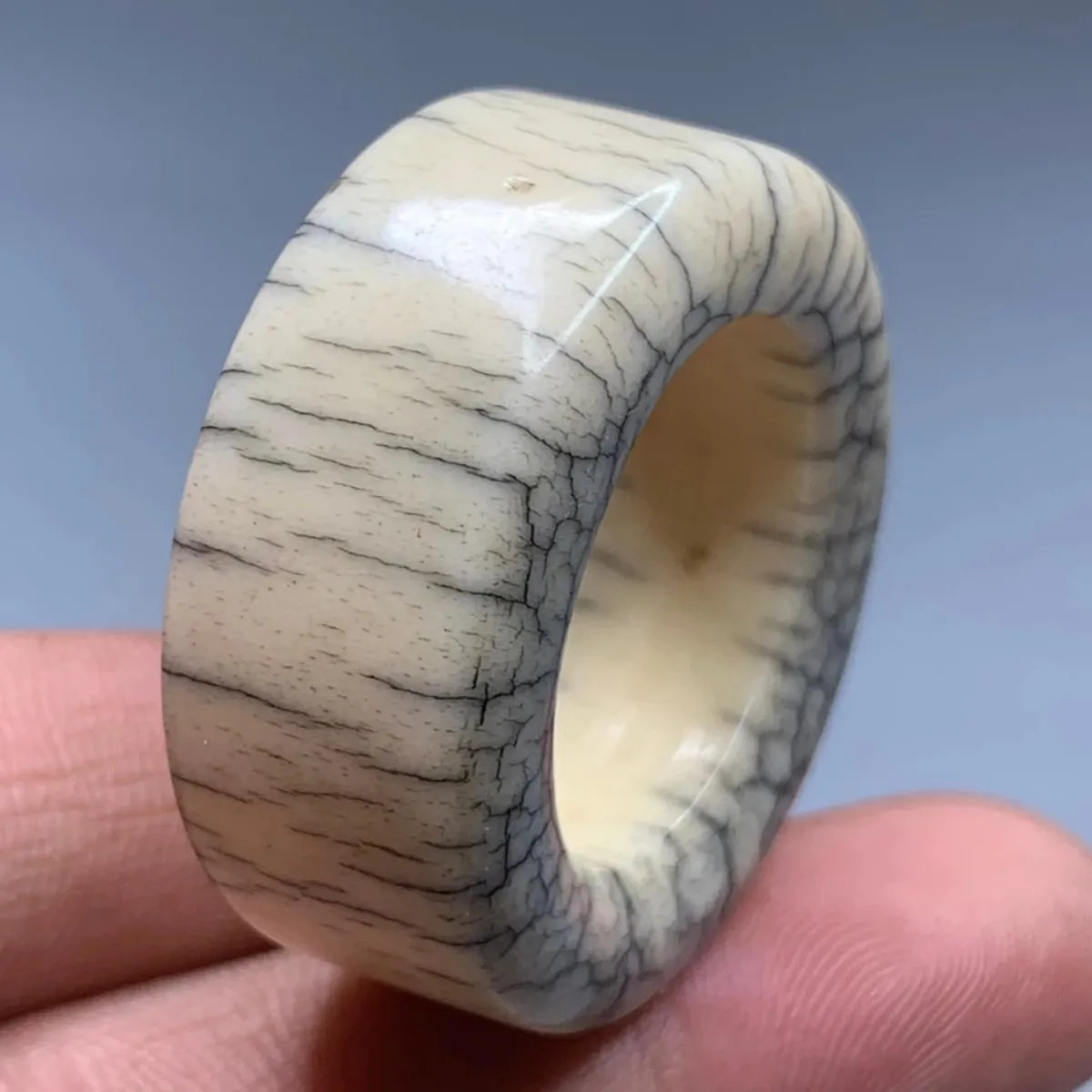 

Antique And Vintage Folk Collection, Retro Yak Bone Running Ring, Peace Circle DIY Jewelry Necklace, Buddhist Prayer Beads Penda