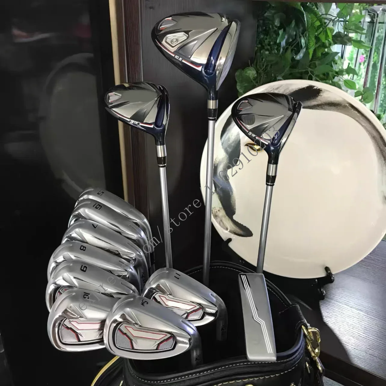 

Golf Clubs MEN Complete Set Driver Fairway Woods Irons sets Putter Head Covers Bag Graphite Shafts MALE Full Set RH