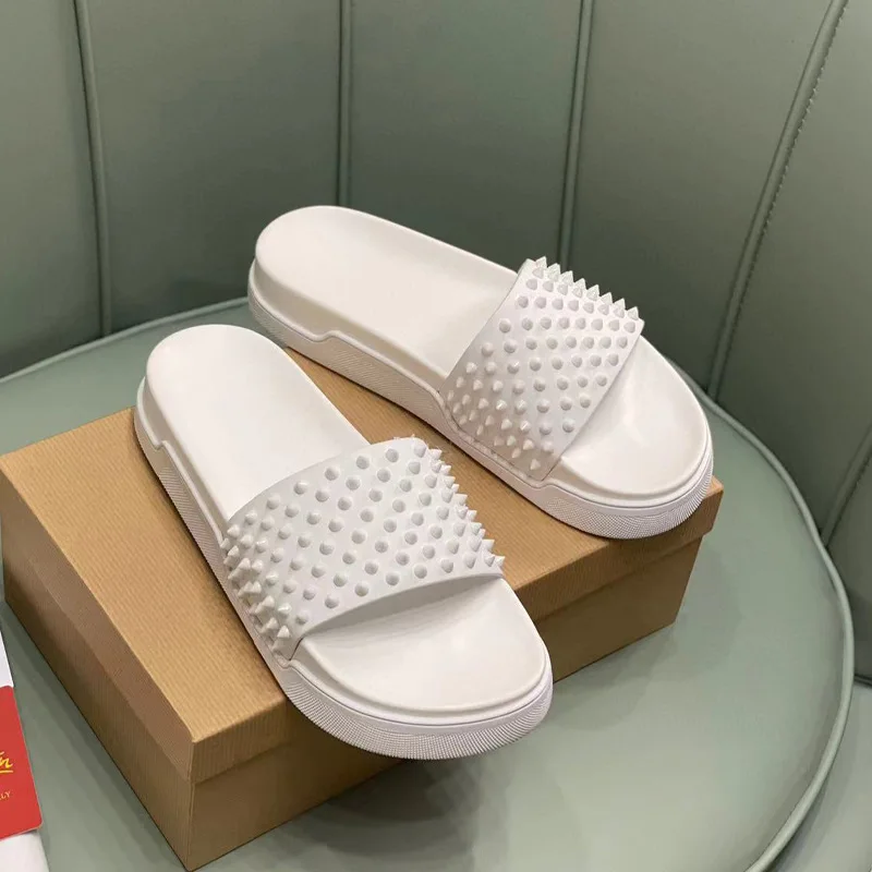 White Rivet Open Toe Men Slippers Summer Fashion Outdoor Flats Thick Bottom Slingback Male Shoes