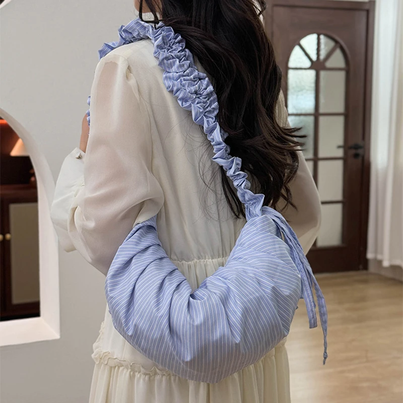 Gestreifte Plissee-Umhängetasche mit Kordelzug, koreanische weiche lässige Dumpling-Cloud-Tasche, Damen-Handtasche mit großer Kapazität und geringem Gewicht – Detail 9