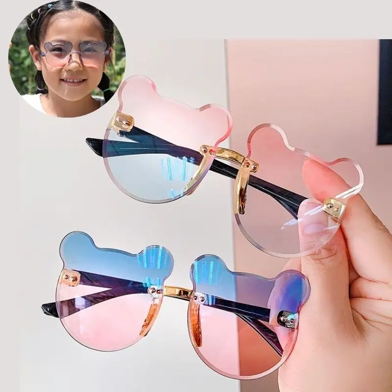 Gafas de sol antideslumbrantes para niños y niñas, lentes de sol con forma de oso, con dibujos animados, a la moda