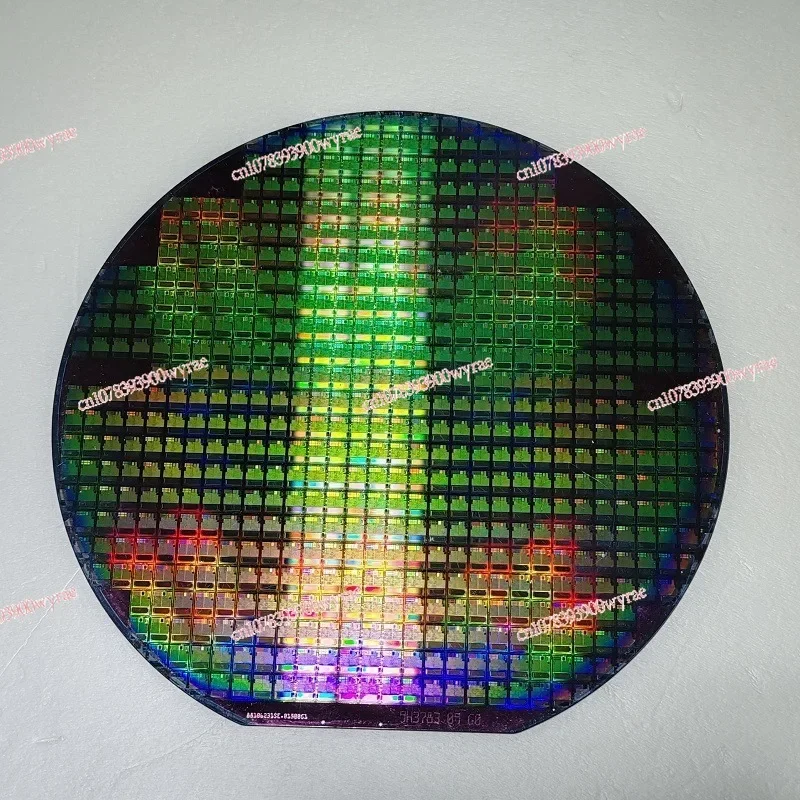 Birthday Gift Photoetching Circuit Chip Semiconductor Silicon Wafer CPU Wafer Science and Technology Pendulum Piece