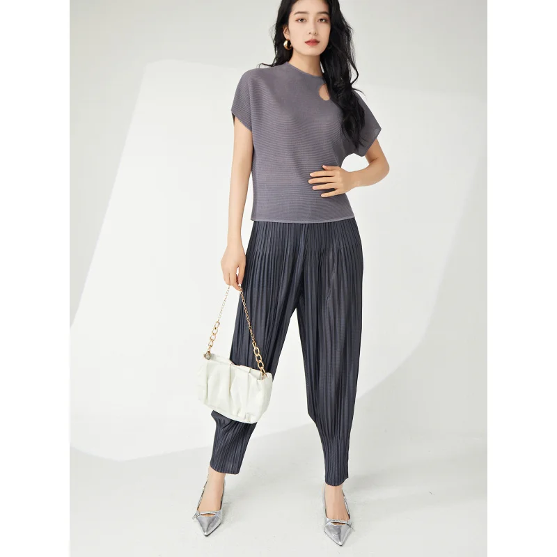 มิยาเกะพรีเมี่ยมสไตล์ฤดูร้อนสีทึบหลวมและเรียบง่ายอเนกประสงค์กระดูกไหปลาร้าบุคลิกภาพเสื้อยืดด้านบน [24716zsj-1048C]