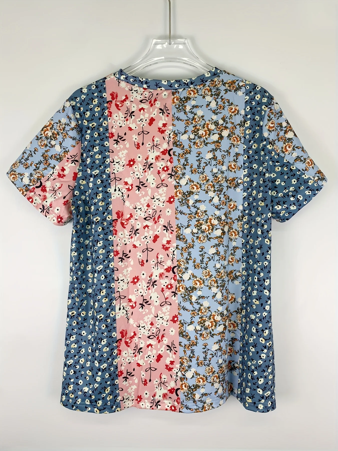 تي شيرت بوهو نسائي ، مقاس كبير ، مقاس كبير ، لون بلوك ، طباعة زهور أقحوان ، أكمام قصيرة ، رقبة مستديرة ، تمدد خفيف