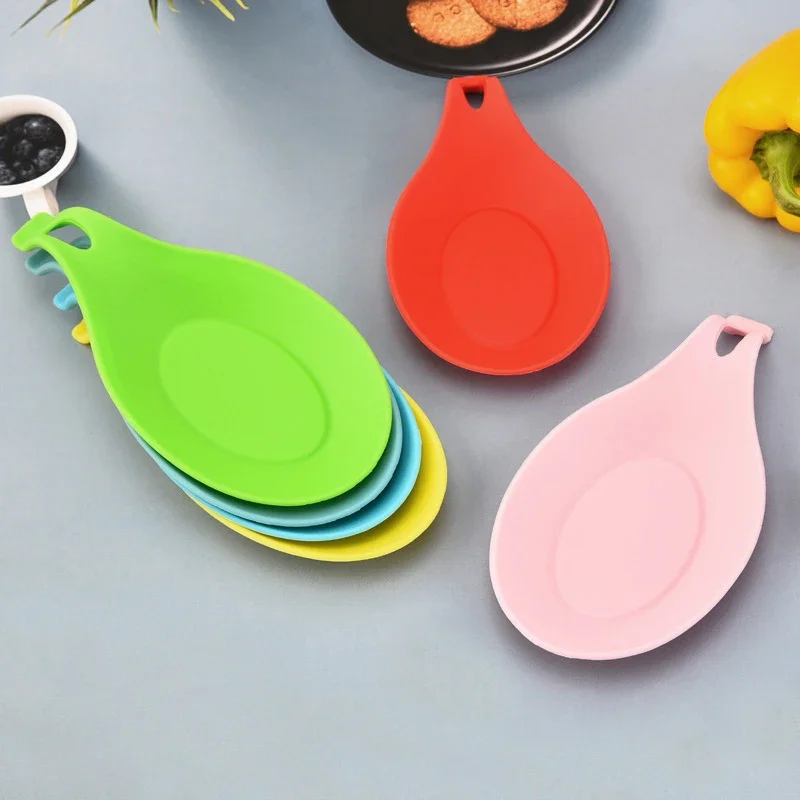 

Soup Spoon Mat Easy To Clean Kitchen Utensils Silicone Insulation Spoon Mat Flavor Dish Mat Spoon Holder