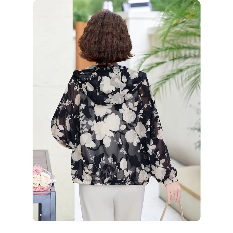 Women's Floral Print Sheer Hooded Jacket Zip 3/4 Sleeve Casual Sun Protection Coat for Middle-Aged Ladies