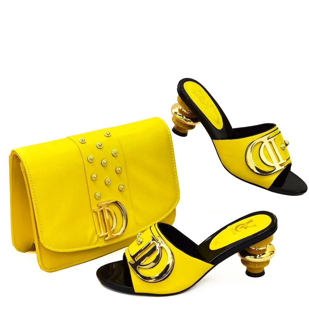 2024 Latest Italian Design Fashion African Women\'s Low Heel Comfortable Shoes and Bags Set Leather Casual Ladies Slippers