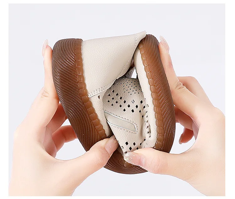 New Women Casual Shoes Summer Hollow Out Loafers Fashion Breathable Ladies Flat Shoes Female Designer Sneakers Slip-on Moccasins