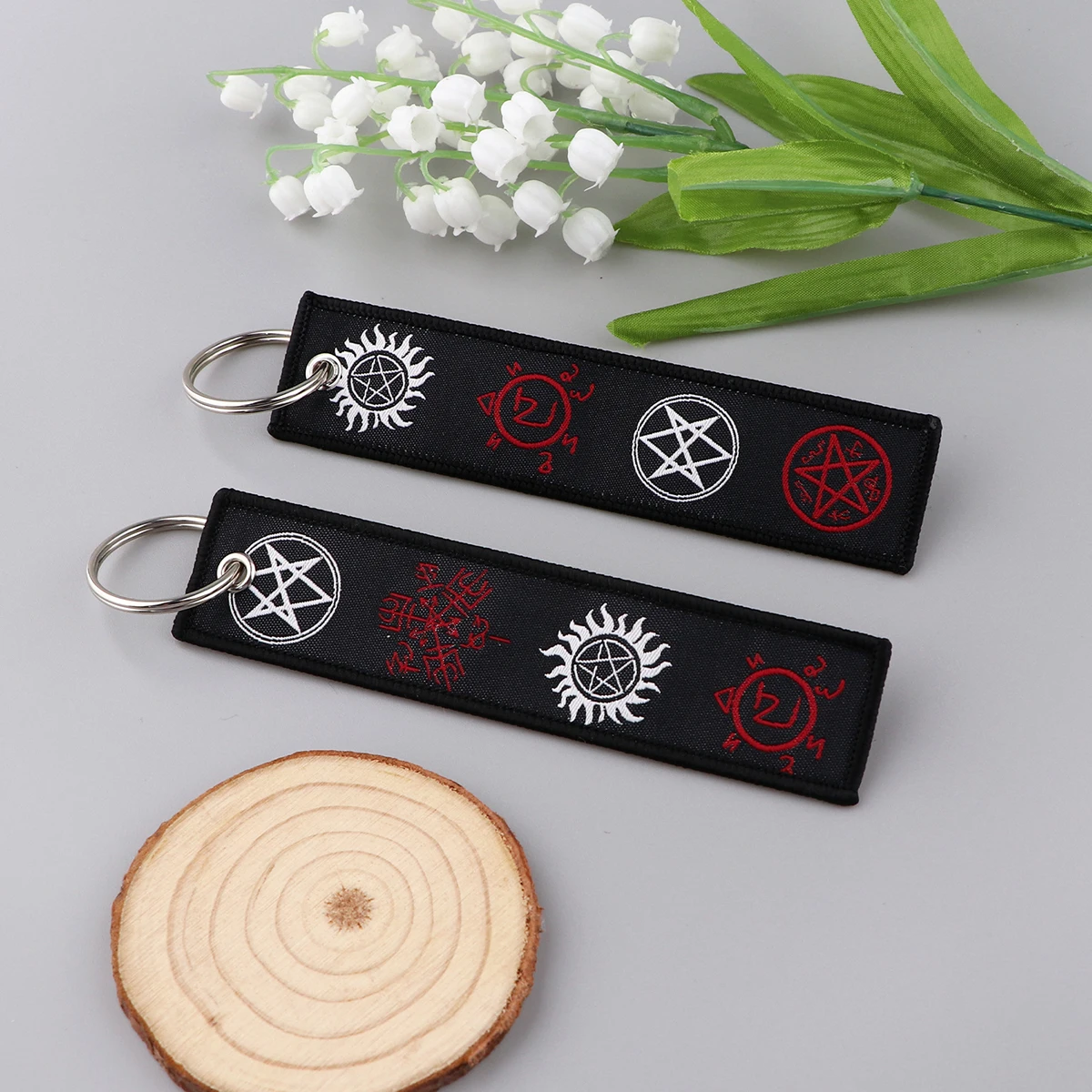 TV Show Supernatural Evil Power SPN Embroidered Key Fobs Tags Keychain for Motorcycles Cars Chaveiro Key Ring Accessories Gifts