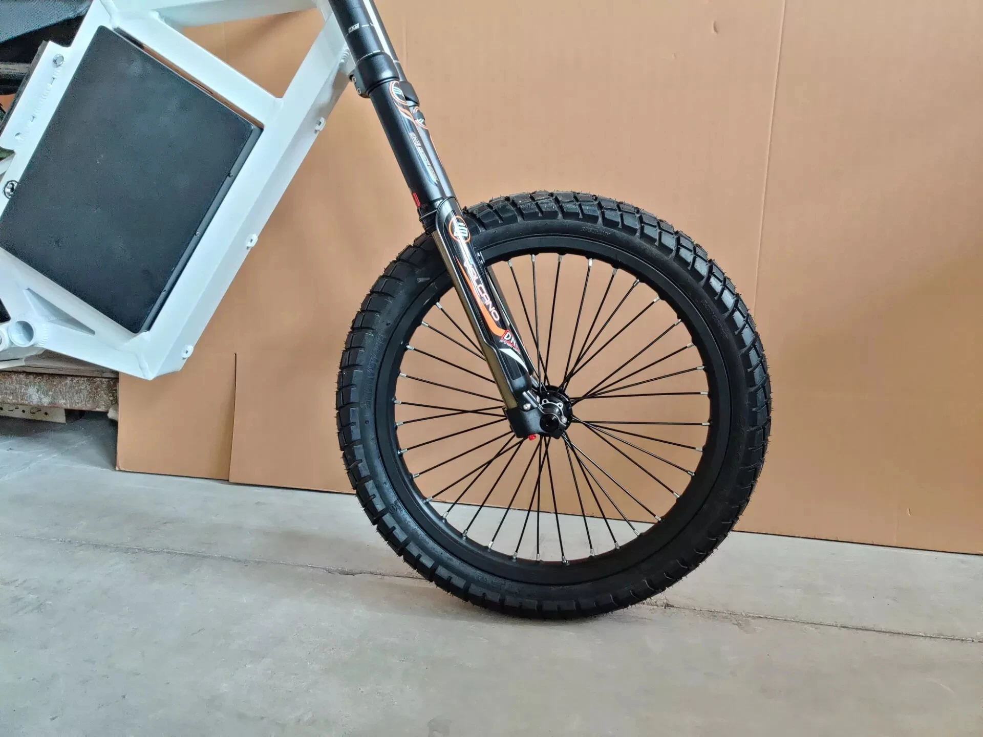 Bicycle tire 12/14/16/19/20/24/26/27.8/28 of an inch more highway road bikes tyres