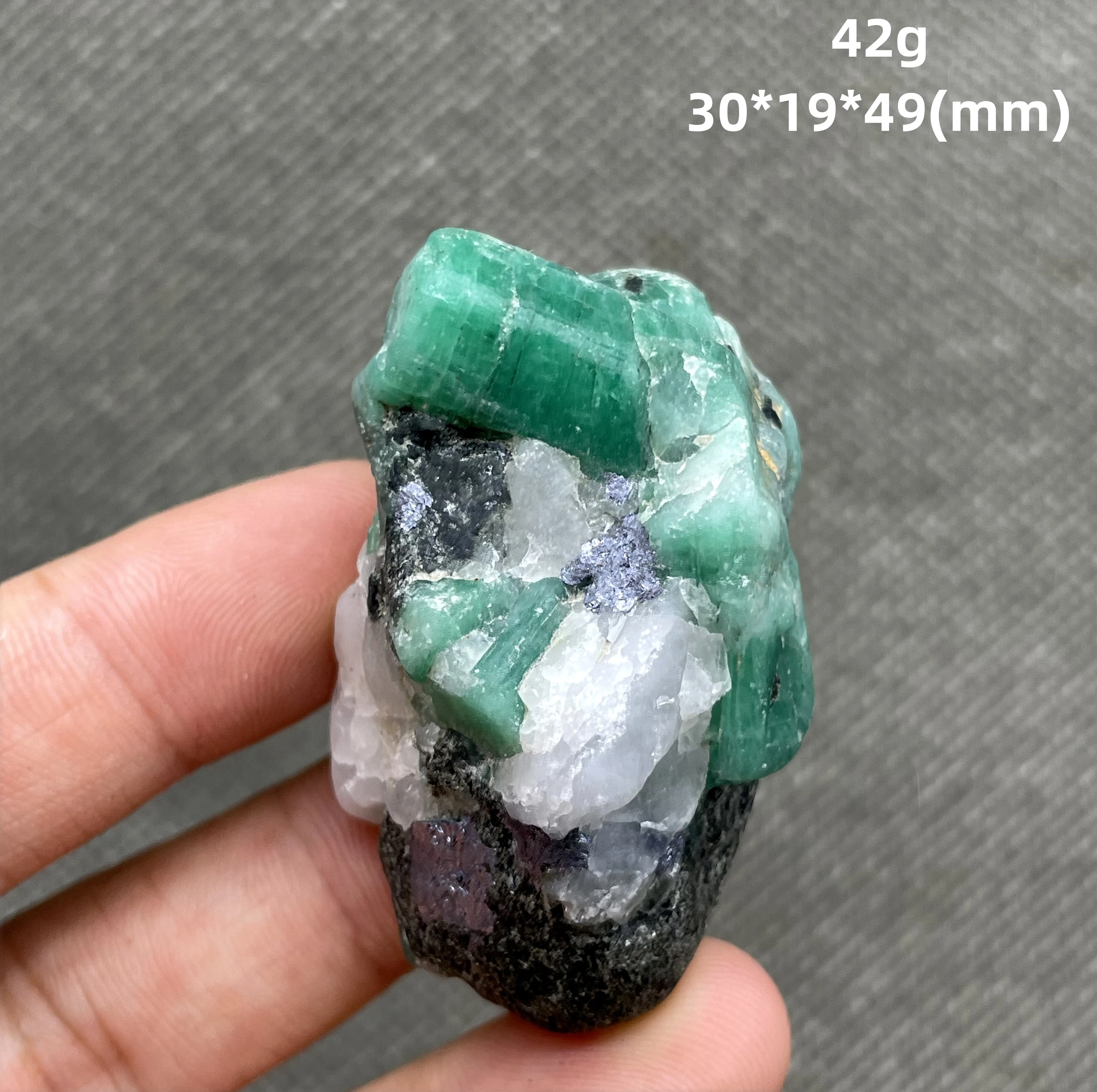 

New varie! 100% Natural Brazil green emerald mineral gem-grade crystal specimens stones and crystals