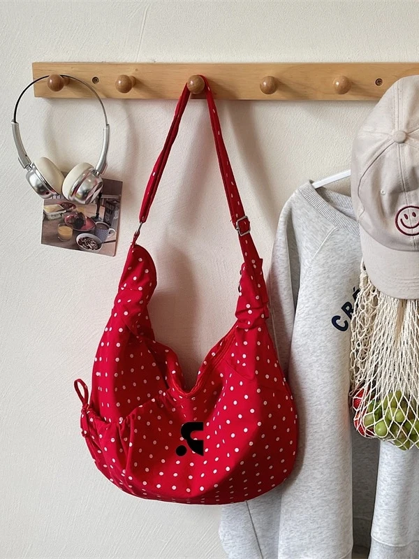 2026-new-style-large-capacity-dumpling-shape-diagonal-bag-single-shoulder-commuter-bag-korean-dot-pattern-casual-leisure-bag