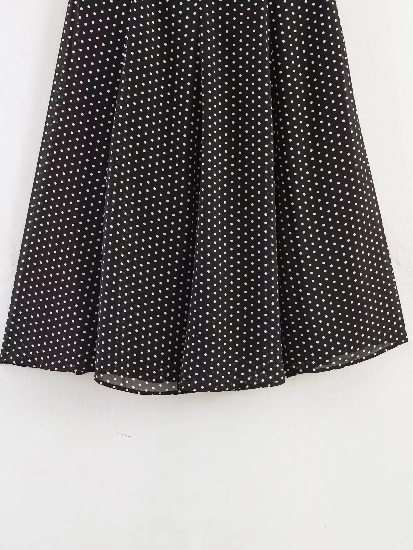 HH Damen Eleganter Polka-Dot-Print Rockanzug Langarm-Oberteil mit Schleife und Schnürung Schicker Plissierter Langer Rock 2026 Mode Streetwear – Detail 16