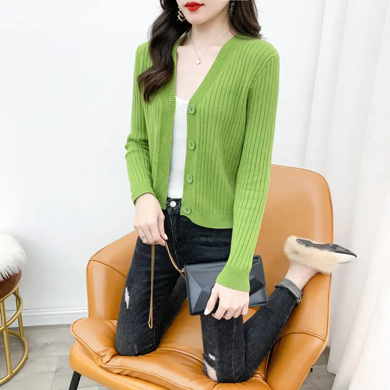 2024 Women\'s Autumn Winter New Spliced V-neck Button Screw Thread Fashion Solid Loose Knitted Cardigan All-match Long Sleeve Top