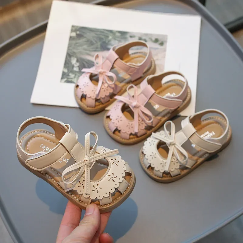 

Girls Sandals Summer New Breathable Beach Shoes Closed Baby Pink Beige Children Princess Hollowed Out Flats Slipper