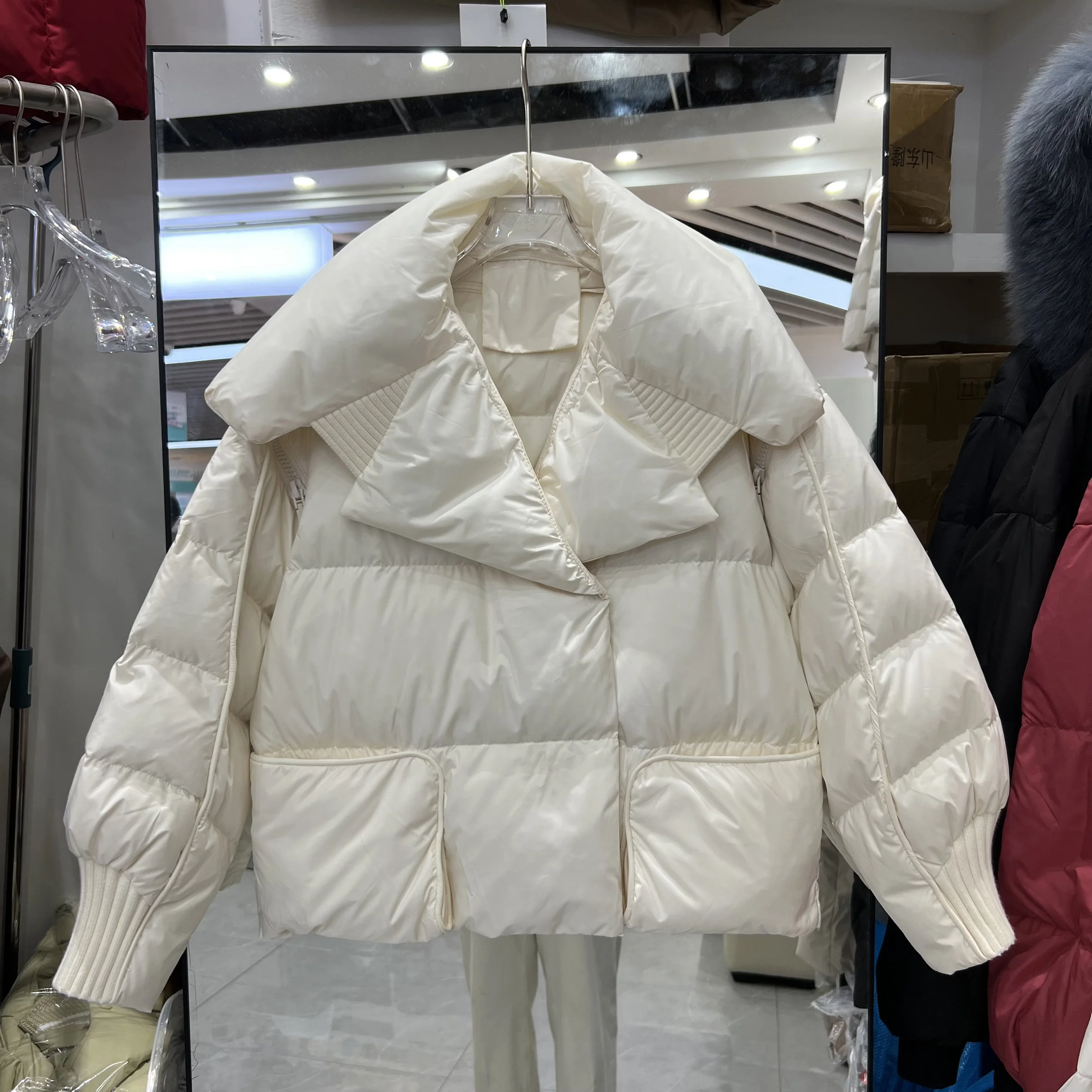 高級ホワイトダックダウンショートダウンジャケット冬のファッションニットスプライシング大きな折り返し襟厚みのあるパファージャケットパーカー