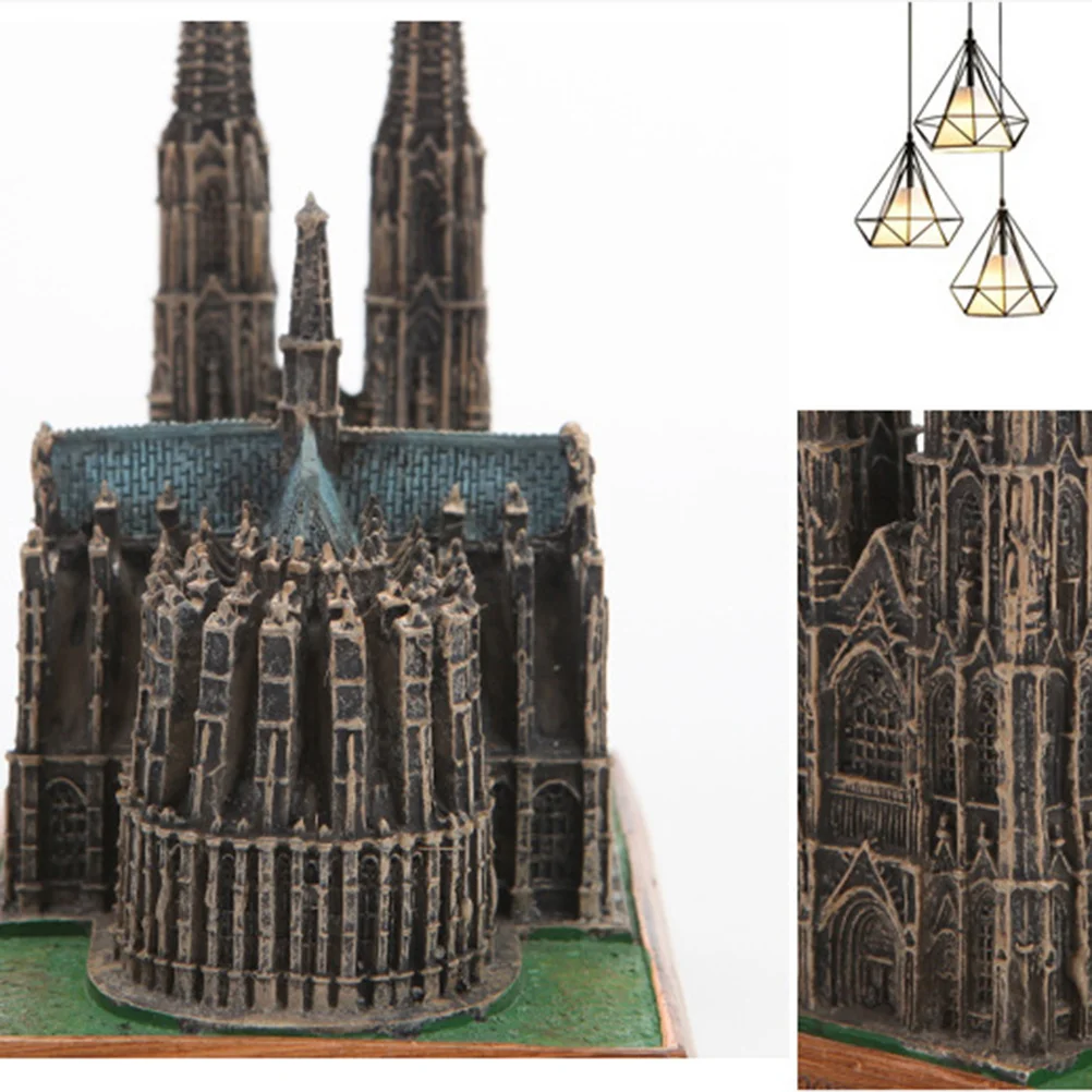 

1Pcs Resin Architecture Ornament Cathedral Germany Handmade Craft Decorative Souvenir Home Office Gift