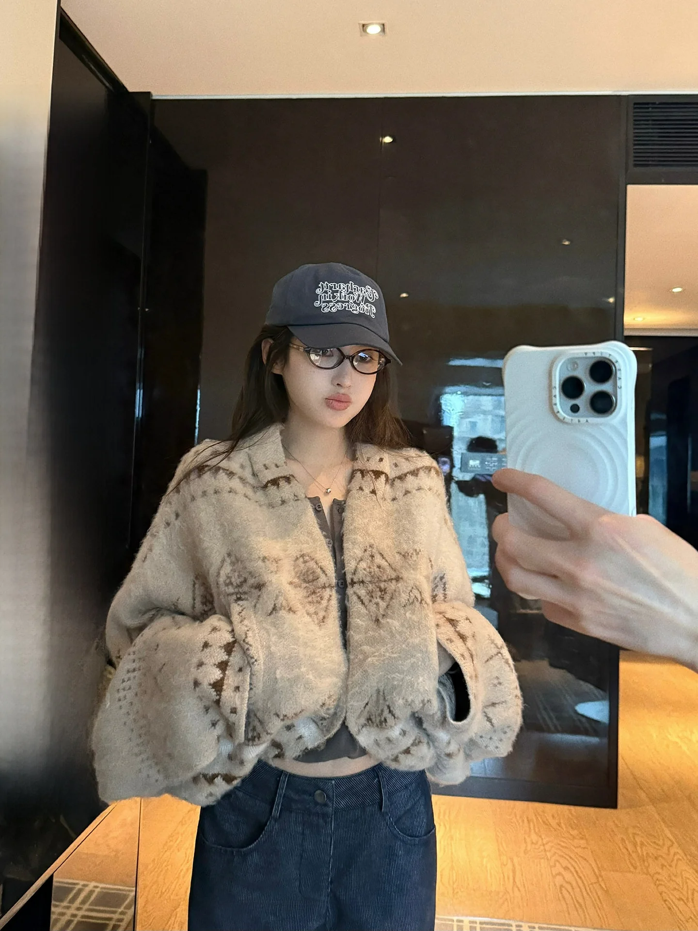 

Ningi Floral Embroidered Open Cardigan Sweater Women's Winter New Sle Vintage Loose Casual Design Sense Outerwear