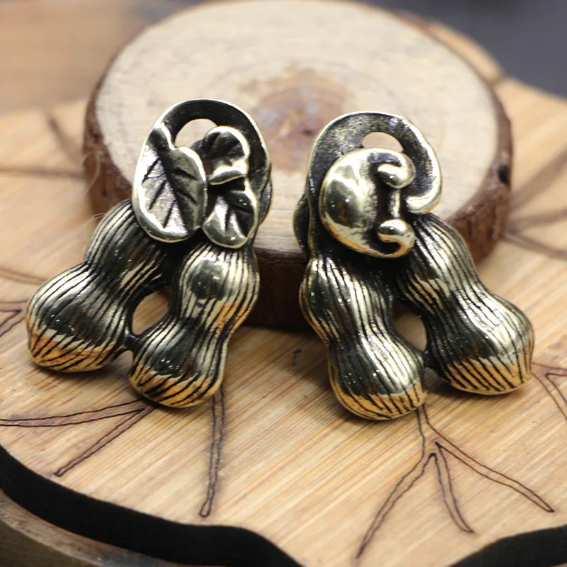 1/2Pcs Creative Simulation Brass Peanut Overnight Wealth Keychain Pendant Gift Stall Pendant Small Objects Crafts