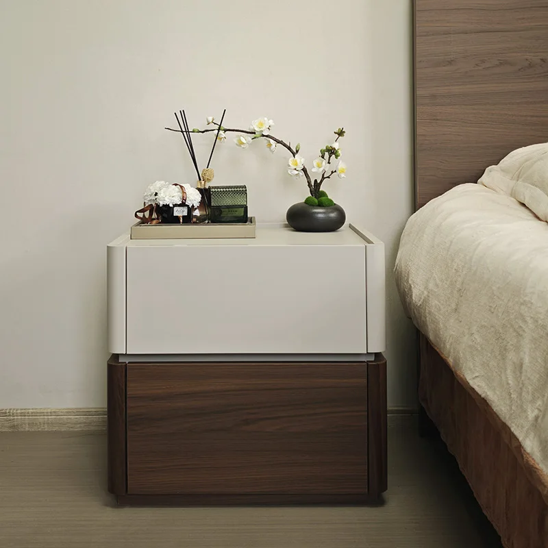 

Elegant European Night Table Aesthetic Vintage Comfortable Drawers Bed Table Storage Modern Mesitas De Noche Bedroom Furniture