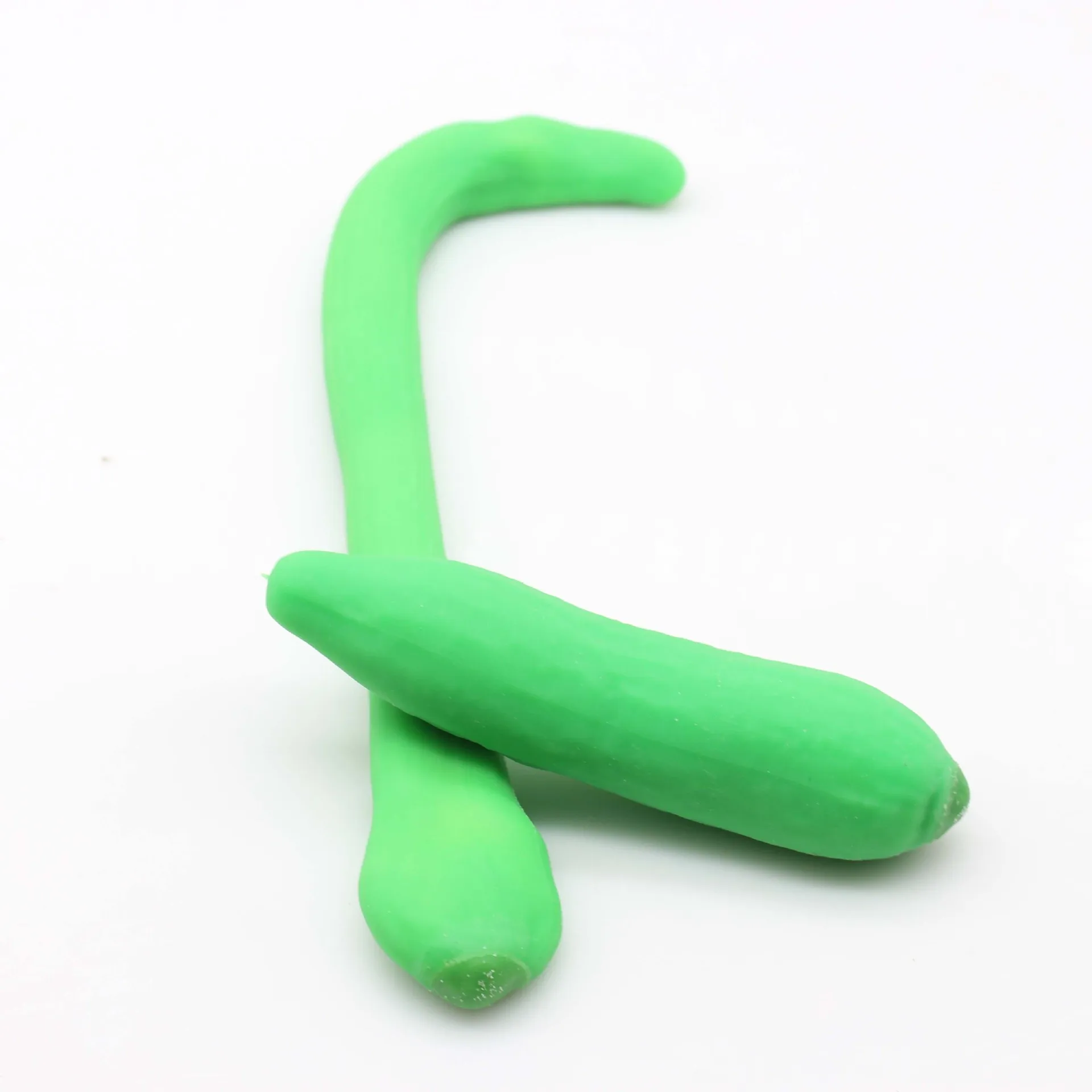 2Pcs Anti-Stress Toy Simulated Cucumber Stretching Vegetable Fruit Stress Relief Toy Kids Adults Gift Prop J161