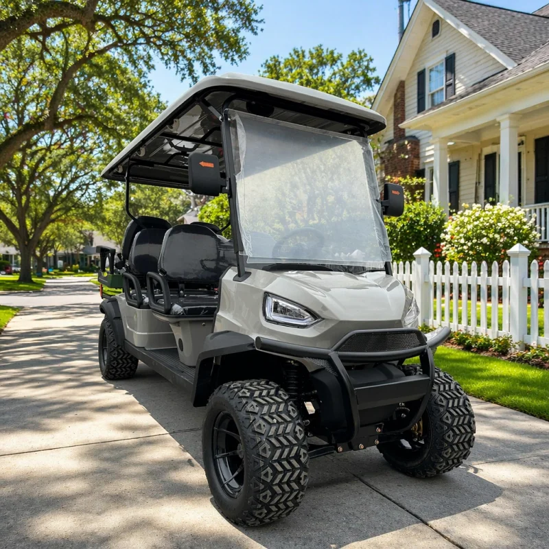 Voiturette de golf électrique 4 places tout-terrain LSV avec phares LED, pneus tout-terrain et suspension indépendante pour les communautés et les quartiers