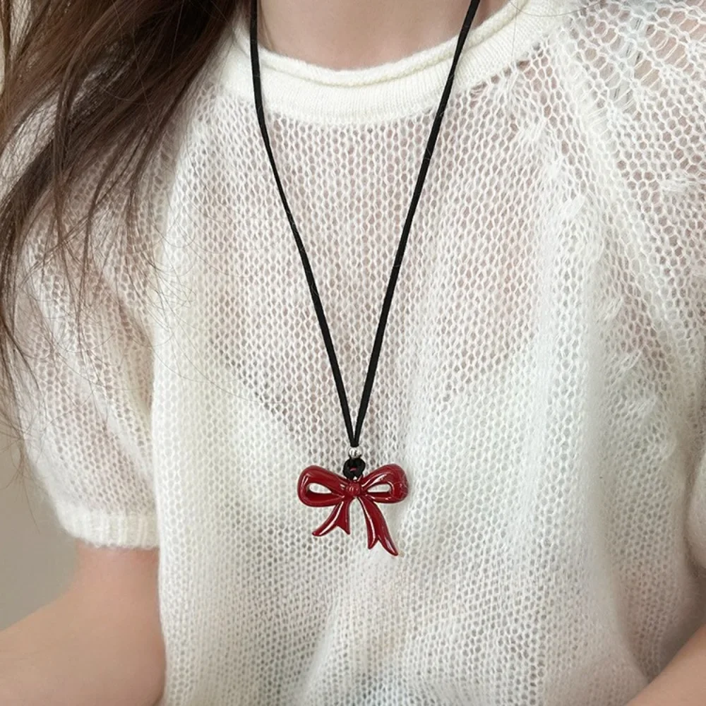 2025 New Ankola Red Bow Love Necklace Women's Niche Black Leather Rope Sweater Chain Chunky Jewelry Valentine's Day Gift