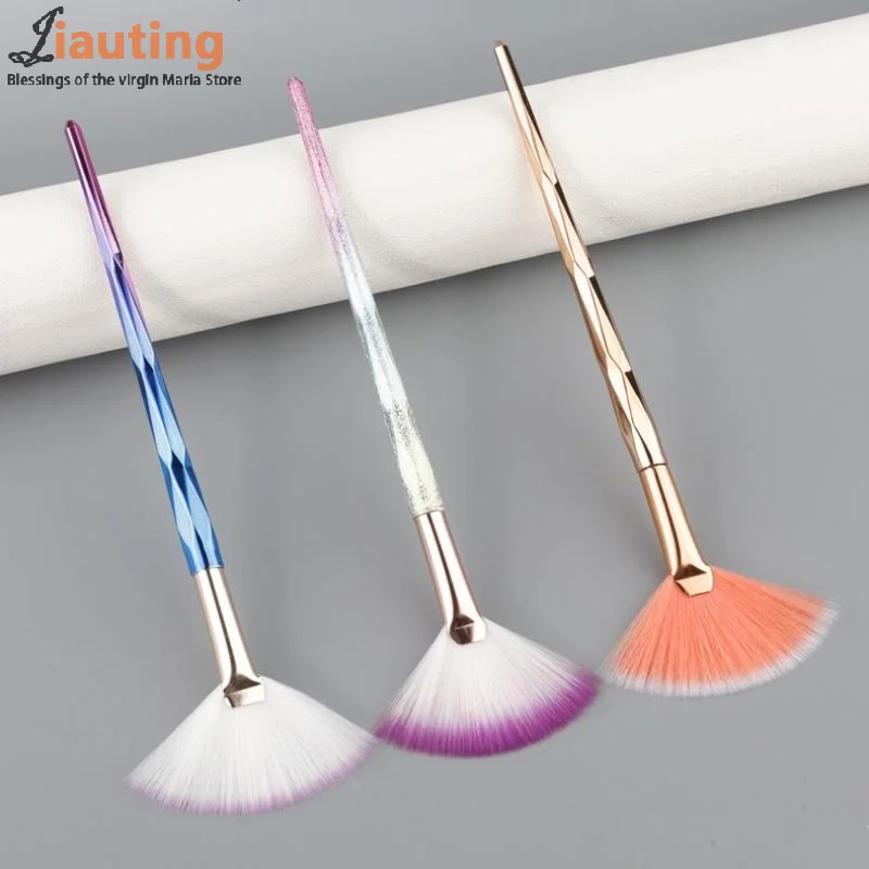 Grande plana destaque blush em forma de leque pincel de maquiagem em pó solto escova de rosto coreano macio aconchegante até mesmo ferramentas de cor para mulher