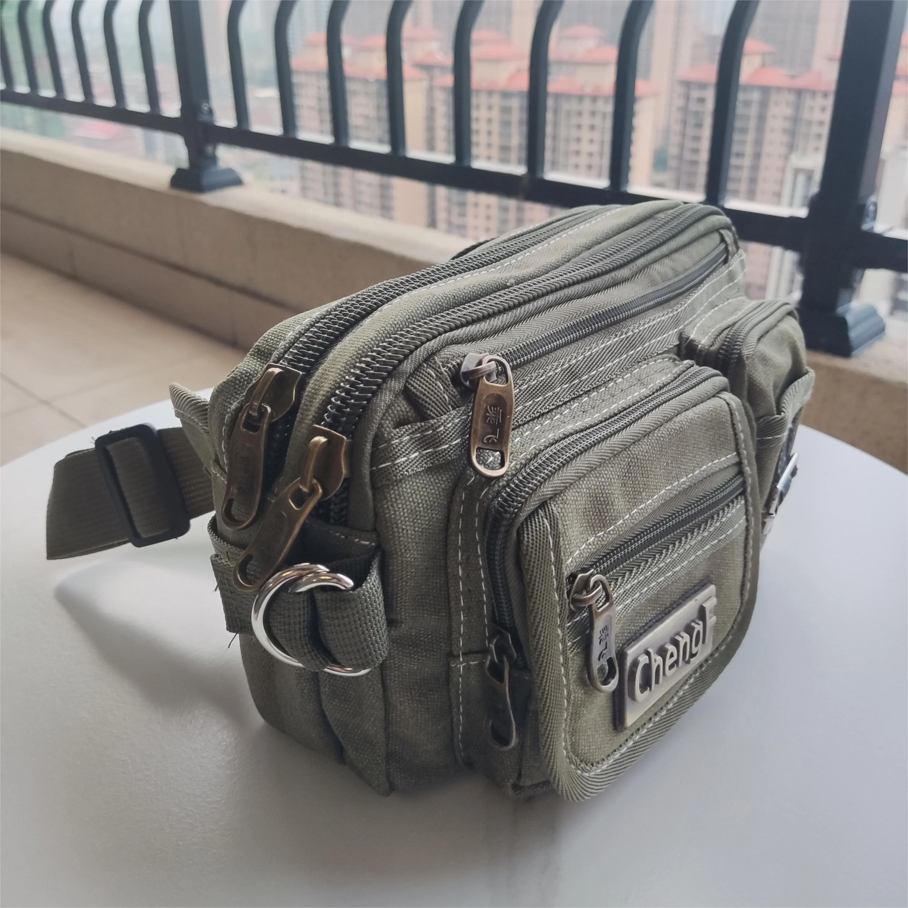 Vintage Canvas Bauchtasche mit mehreren Reißverschlusstaschen, verstellbarem Riemen, lässige Outdoor-Reise- und Fahrradtasche für Herren, für den täglichen Gebrauch – Detail 12