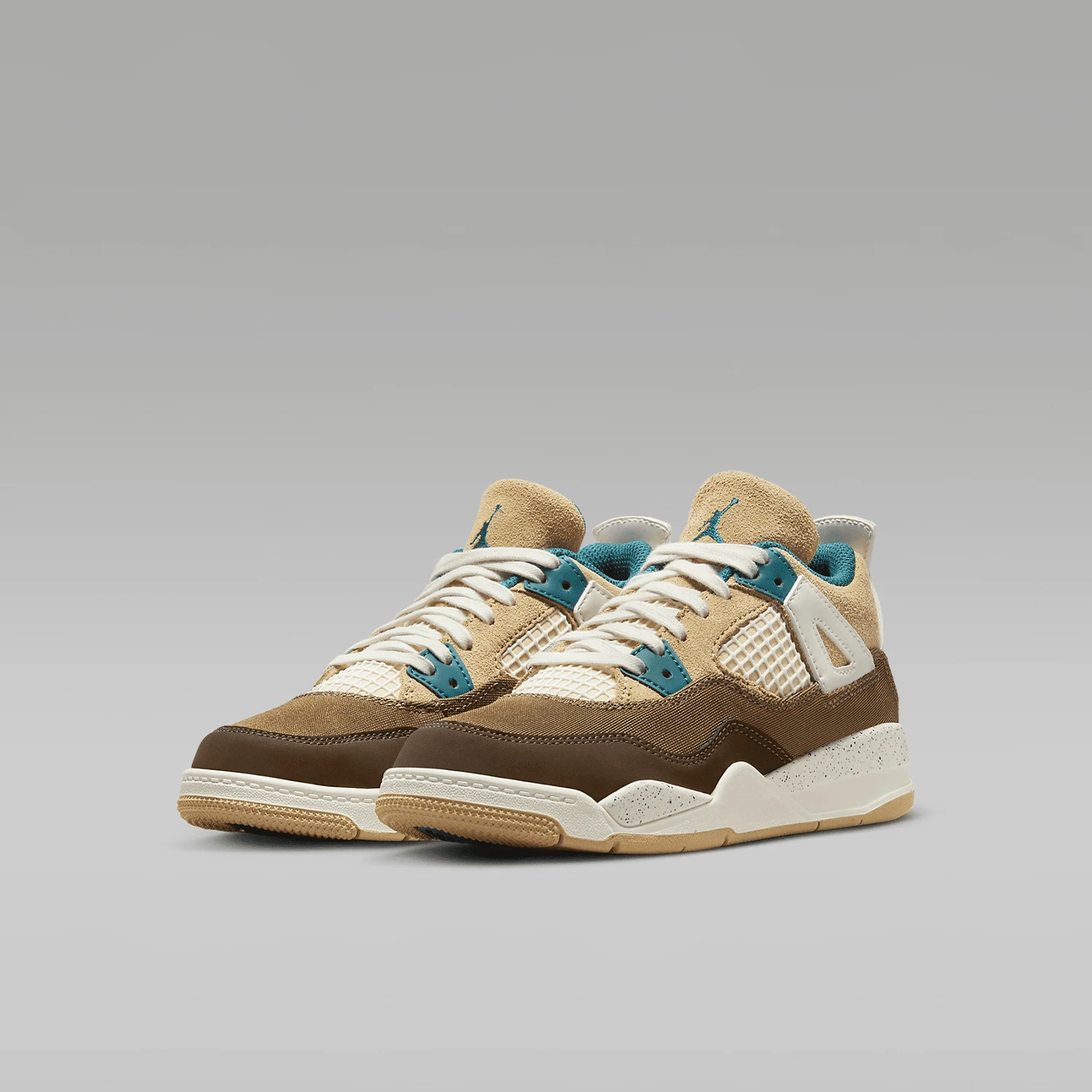 

Натуральные женские баскетбольные кроссовки Nike Air Jordan GS FB2213-200