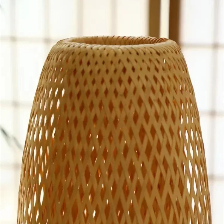 Chinese Stijl Handgemaakte Moderne Nieuwe Bamboe Rotan Creatieve Handgemaakte Bamboe Rieten Rotan Schaduw Tafel Licht Kamer Bar Leven Bed