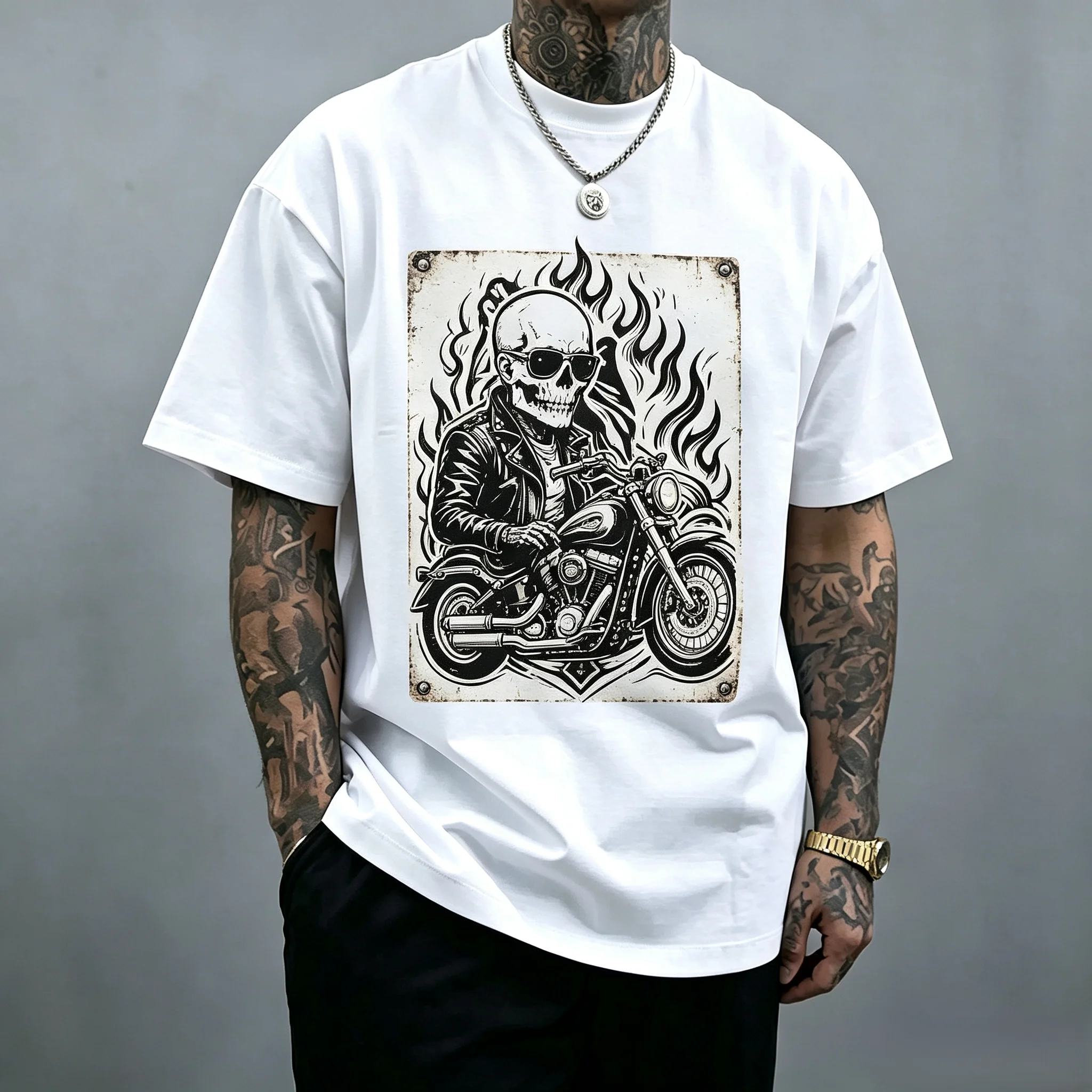 Unisex Retro Skull Biker T‑Shirt for Men Women Vintage Metal Plate Style Motorcycle Rider Graphic Print Short Sleeve Casual Street Tee Tops