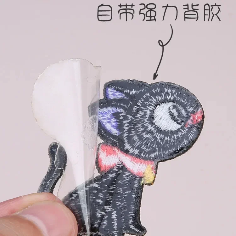 Cute Cartoon Self-adhesive Big-eyed Cat Patch Stickers T-shirt Clothes Pants Bag Embroidery Black Patch Cloth Stickers Animal - Image 4