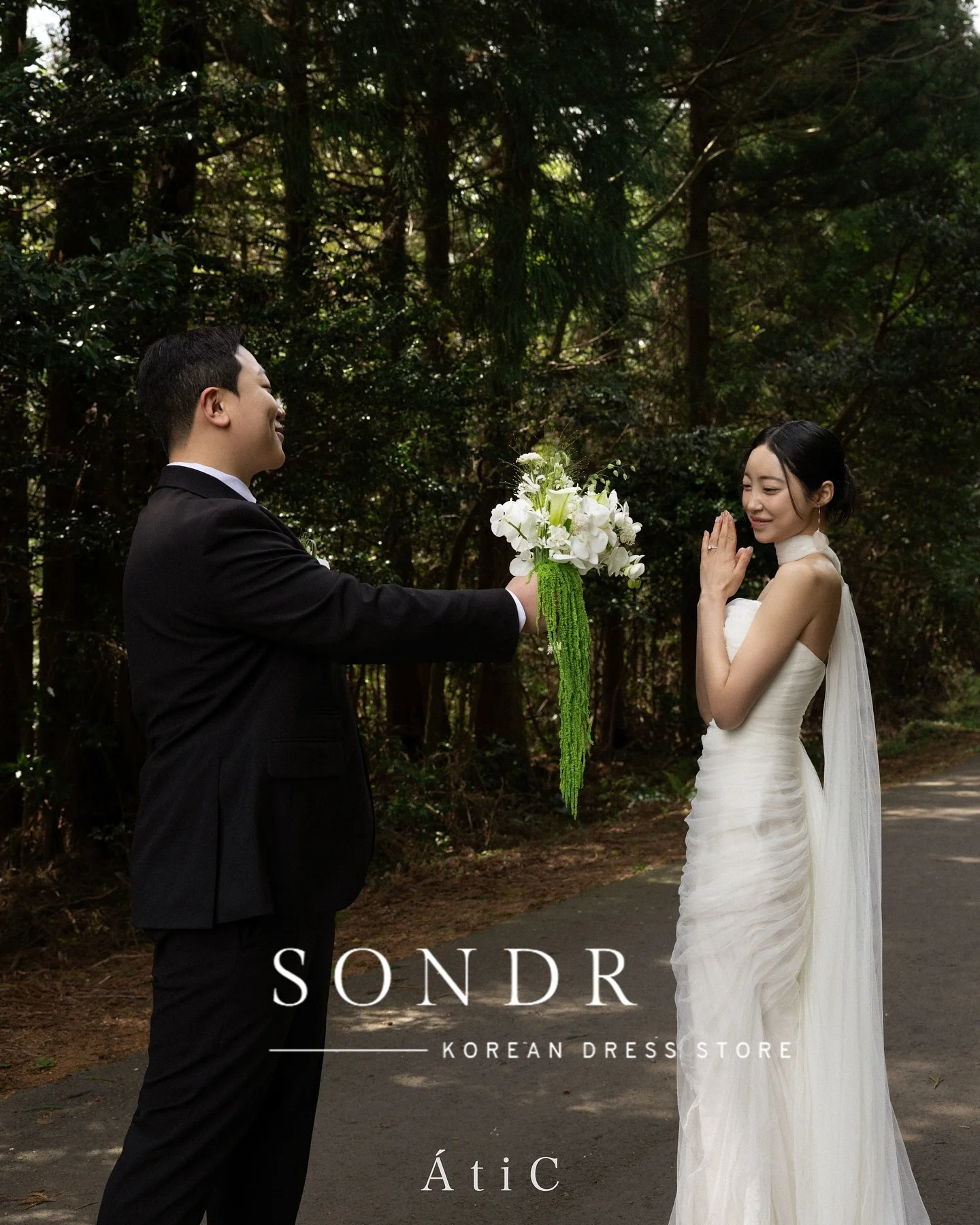 Sondr Strapless Korean Mermaid Wedding Dresses 웨딩드레스 Tulle Ivory Lace-up Simple Customized Pretty Bride Gowns