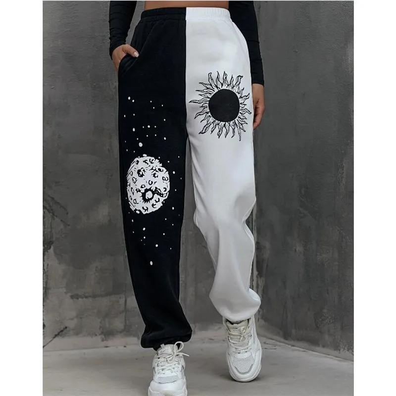女性用ヴィンテージジョギングパンツ,特大スウェットパンツ,カジュアルファッション,黒と白のパッチワーク,ローウエスト,伸縮性のあるパンツ,y2k
