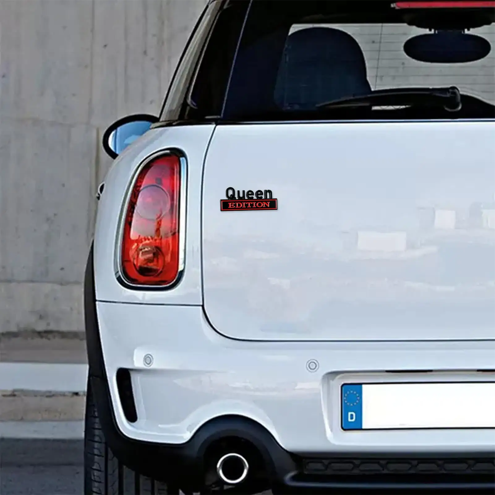 Queen Decals For Cars 2 Pieces 3D Metal Waterproof Decals Queen Edition Design Car Metal Sticker For Trucks SUVs Motorcycle