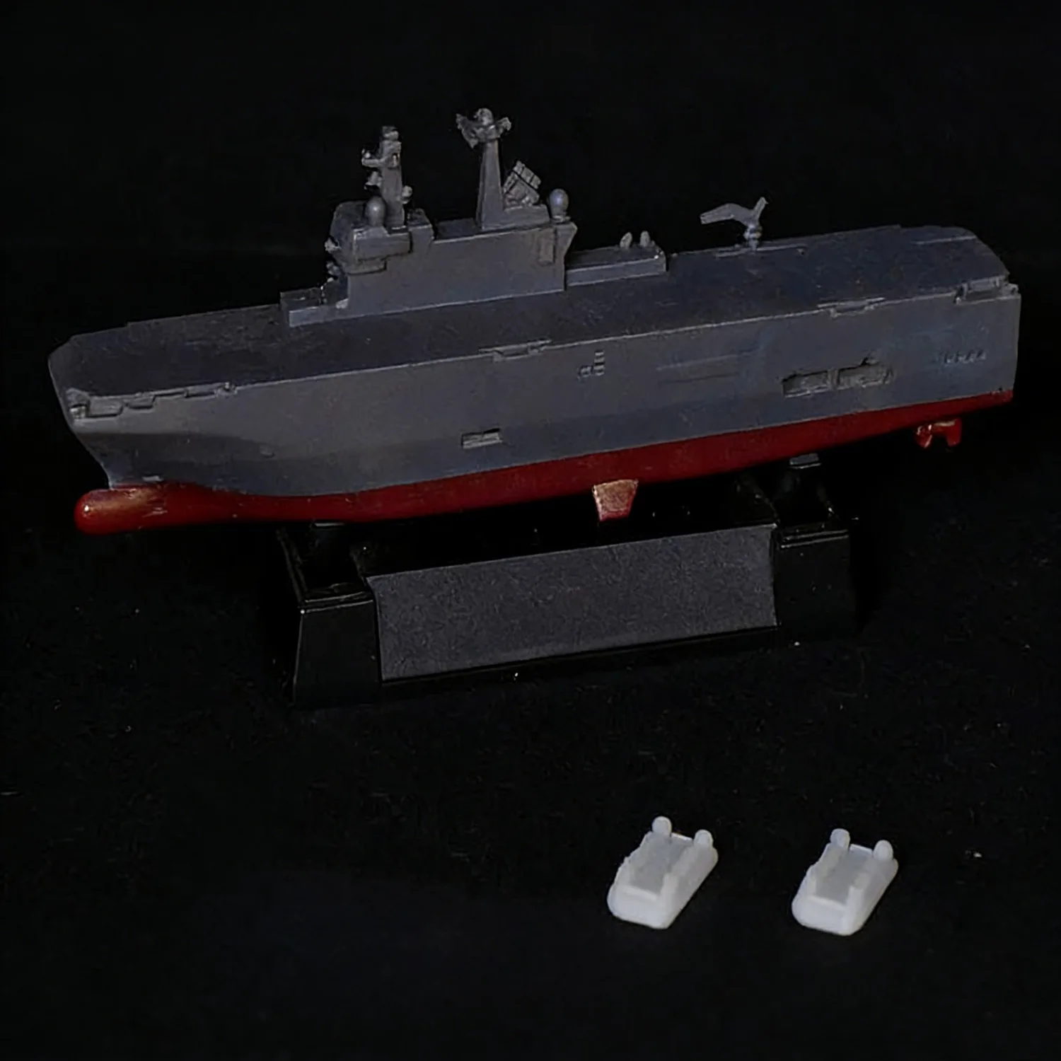 1-1250-ミストラル級水陸両用強襲艦組み立てモデル-16cm-樹脂製-船舶静態模型-船舶玩具-装飾品-軍艦模型