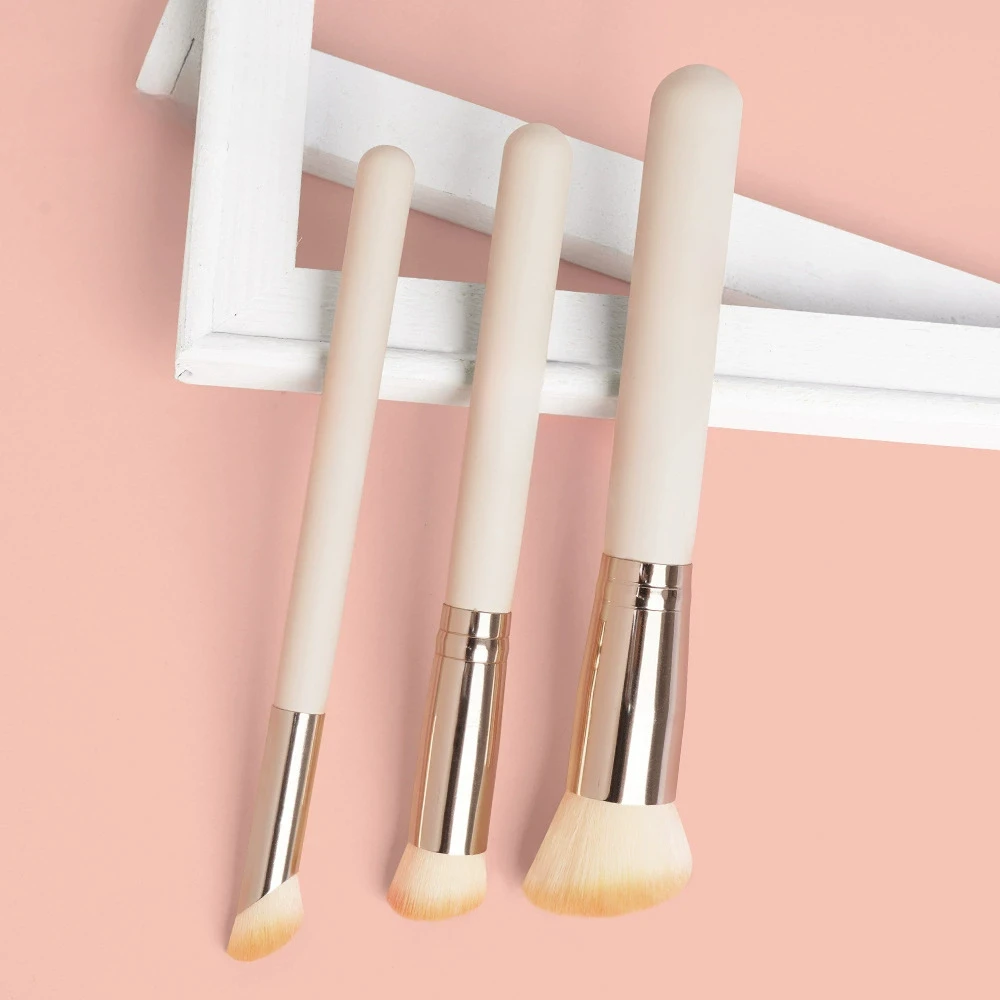 แปรงแต่งหน้า 3 ชิ้นคอนซีลเลอร์อายแชโดว์แปรงแต่งหน้าผสมเครื่องสําอางเครื่องมือความงาม