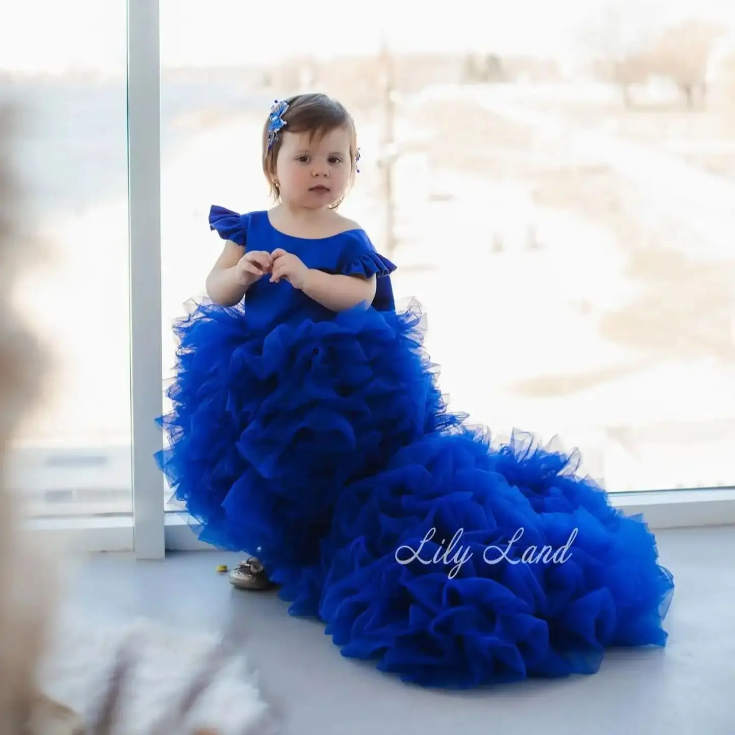 

Royal Blue Flower Girl Dresses for Wedding Tiered Ruffles Pageant Gowns Little Girls Bows Photoshoot Children Birthday Dresses